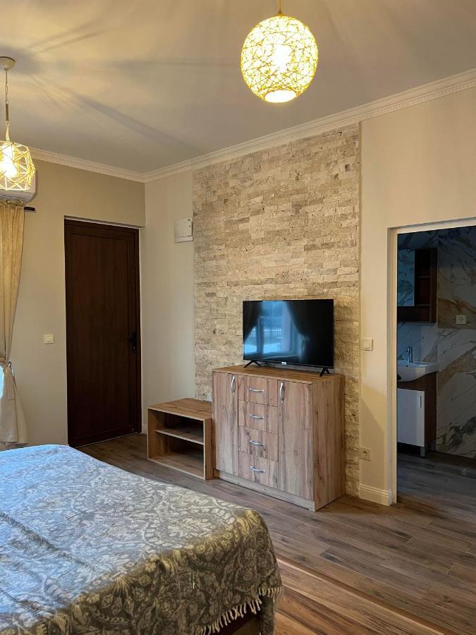 Elegant And Cozy Room Araks Kostinbrod Екстер'єр фото