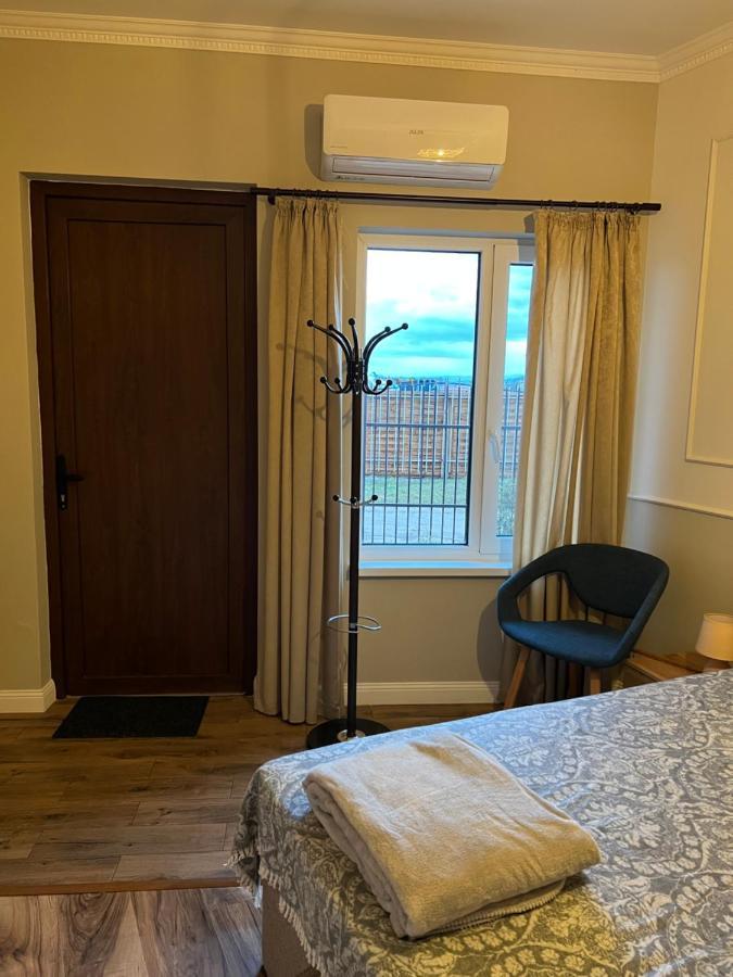 Elegant And Cozy Room Araks Kostinbrod Екстер'єр фото